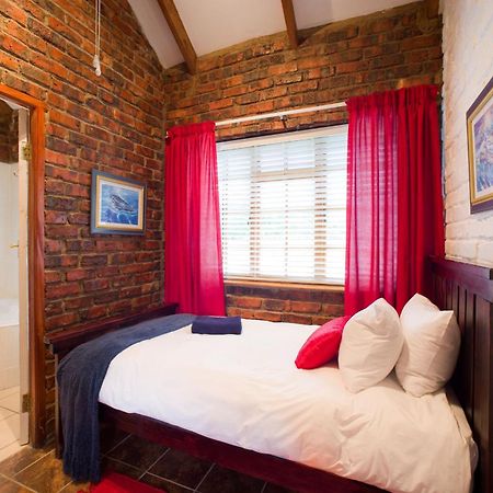 Swallows Nest Country Cottages Stormsrivier Quarto foto