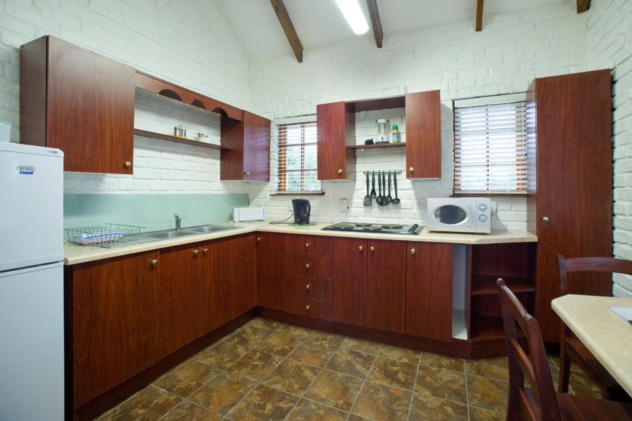 Swallows Nest Country Cottages Stormsrivier Quarto foto