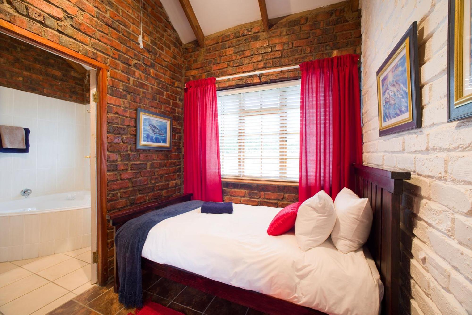 Swallows Nest Country Cottages Stormsrivier Quarto foto