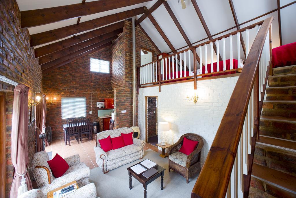 Swallows Nest Country Cottages Stormsrivier Quarto foto